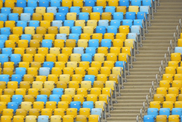 通过明智的 通过明智的