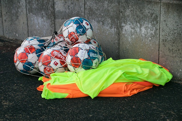 转会费而广 转会费而广